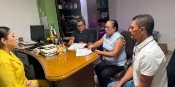Paola Castañeda encabeza asamblea en Apatzingán y llama a la unidad para impulsar a Raúl Morón como Coordinador Estatal de la Cuarta Transformación