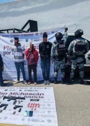 Operativos simultáneos en Uruapan desatan aseguramientos y una captura