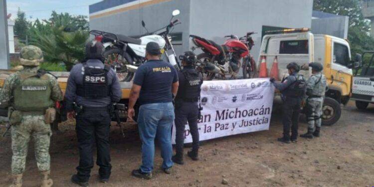 Operativos simultáneos en Uruapan desatan aseguramientos y una captura