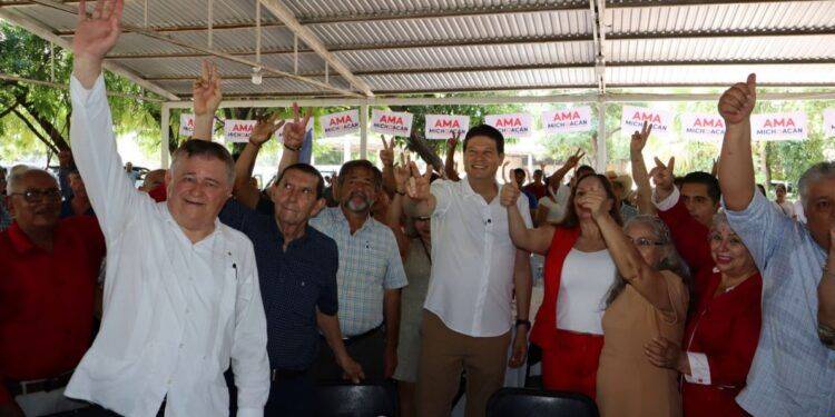 En cateo, cumplimenta FGE orden de aprehensión contra dos presuntos responsables de la desaparición de un maestro