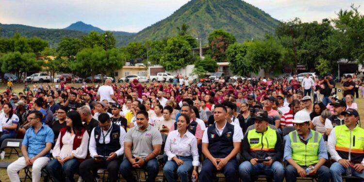 Arranca Fanny Arreola la construcción del Centro Comunitario «México Imparable» en la colonia Pénjamo, considerada la obra más emblemática de su gobierno