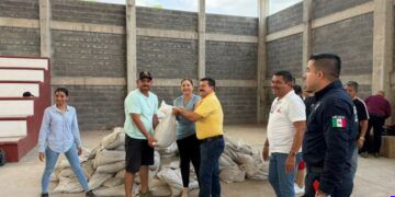 FGE rescata a mono araña mantenido en cautiverio durante cateo en Apatzingán; activan protocolo de protección animal