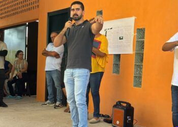 El PRD mide sus fuerzas en Apatzingán; los números nos dan para ir solos: Jonathan Manzo