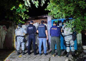 Asesinan a balazos a hombre en la colonia Bosques del Olimpo; muere cuando era trasladado a hospital en Uruapan
