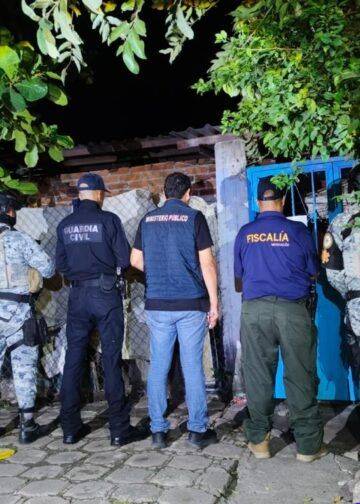 Asesinan a balazos a hombre en la colonia Bosques del Olimpo; muere cuando era trasladado a hospital en Uruapan