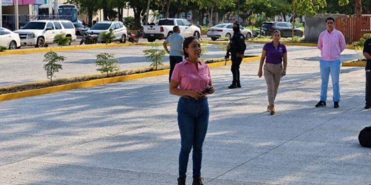 Fanny Arreola y miembros del Cabildo abren estacionamiento GRATUITO en Parque Amanecer en beneficio de familias y locatarios del Mercado Ignacio López Rayón