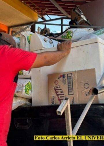 Matan a padre e hija de 8 años en ataque armado en Apatzingán; familias preparan desplazamiento masivo
