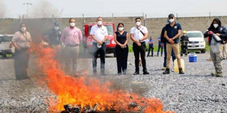 Incinera narcóticos en Lázaro Cárdenas bajo la vigilancia de Asuntos Internos y el Órgano Interno de Control